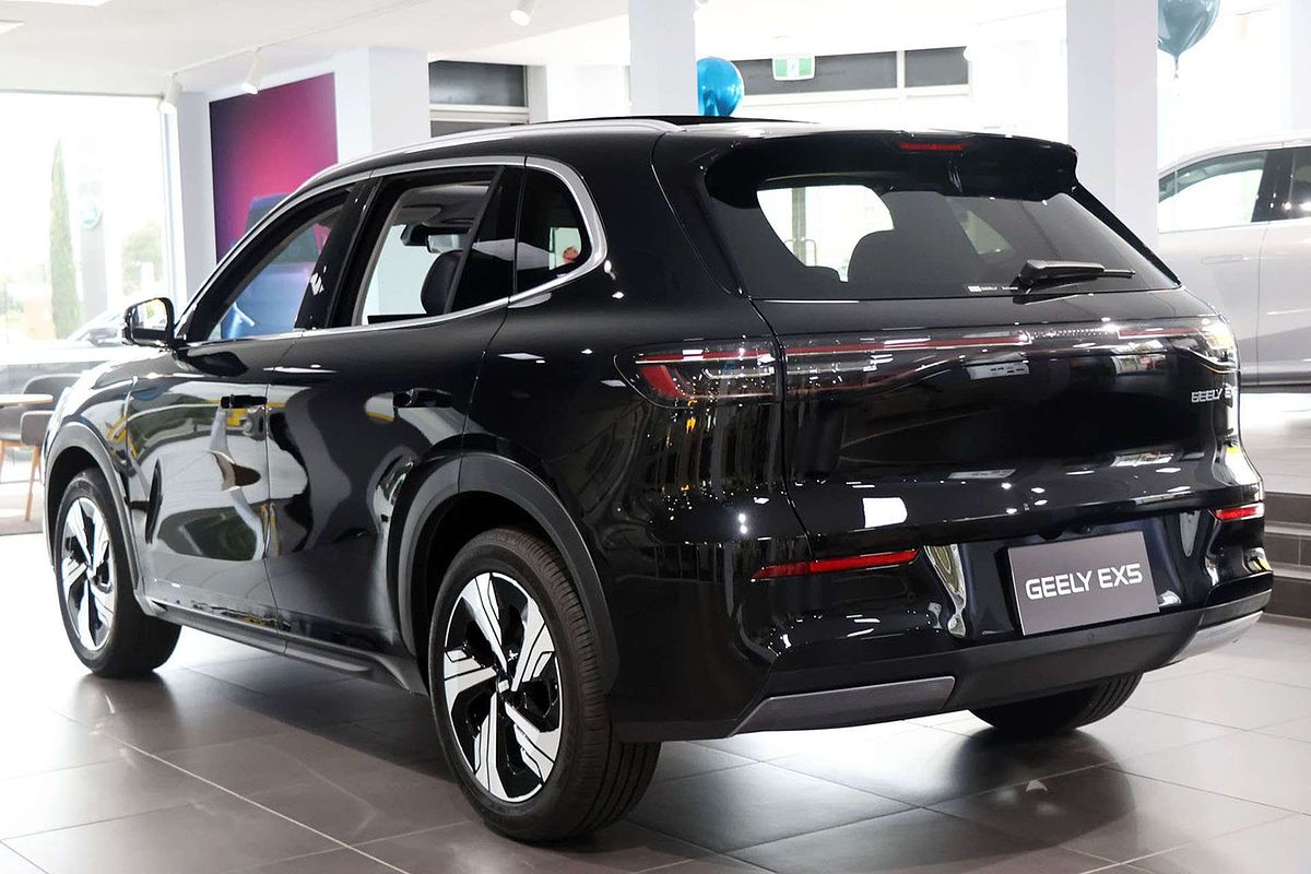 2025 Geely EX5 Inspire E245