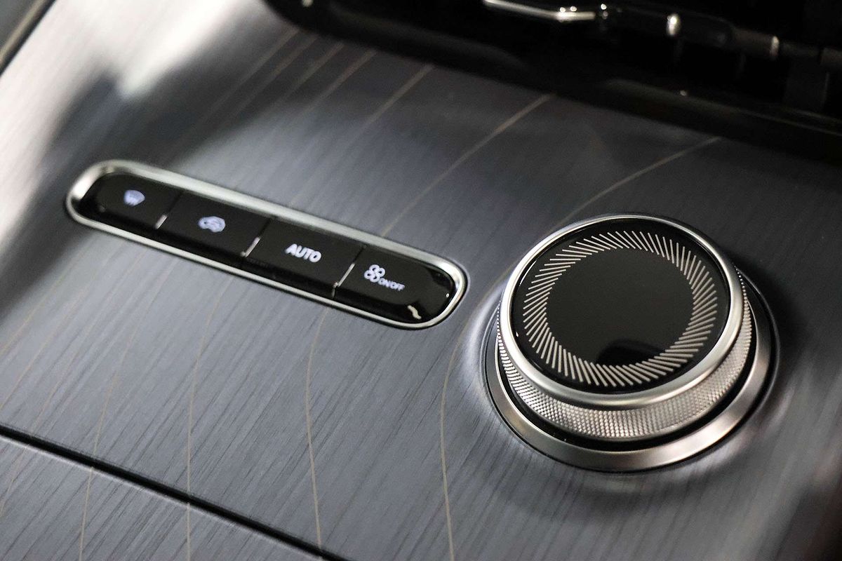 2025 Geely EX5 Inspire E245
