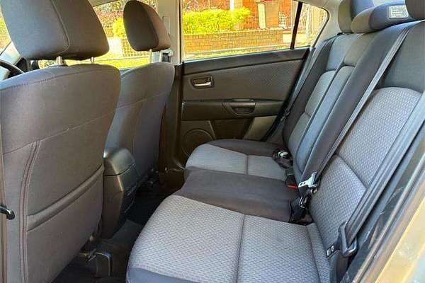 2005 Mazda 3 Maxx BK Series 1