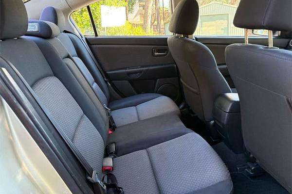 2005 Mazda 3 Maxx BK Series 1
