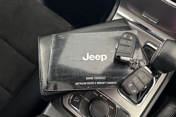 2021 Jeep Grand Cherokee Night Eagle WK