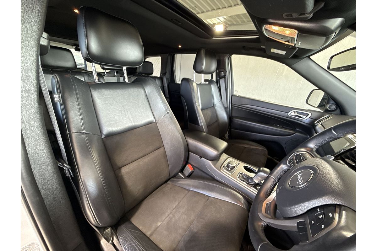 2021 Jeep Grand Cherokee Night Eagle WK