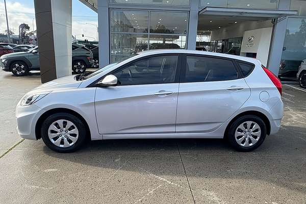 2016 Hyundai Accent Active RB3