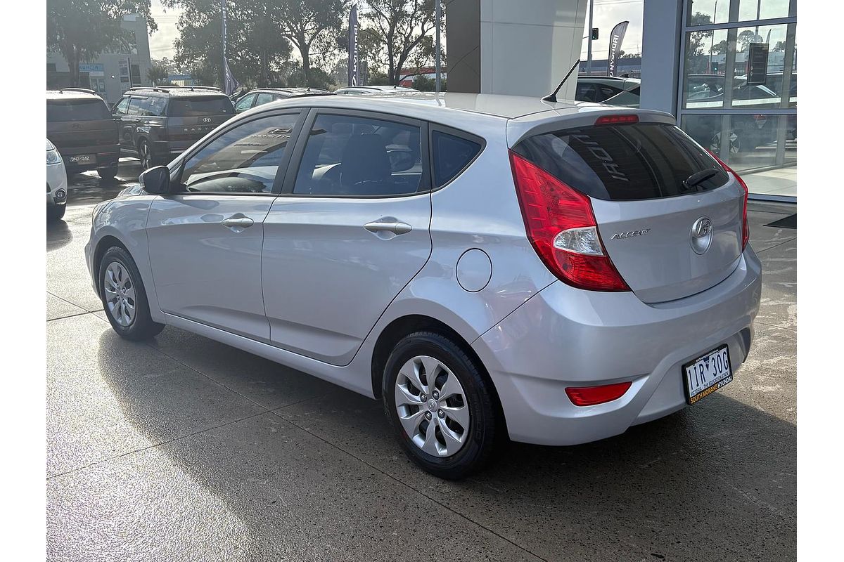 2016 Hyundai Accent Active RB3