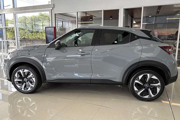 2024 Nissan JUKE ST-L F16