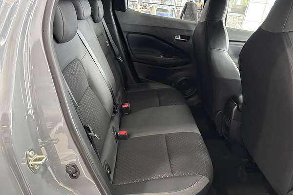 2024 Nissan JUKE ST-L F16