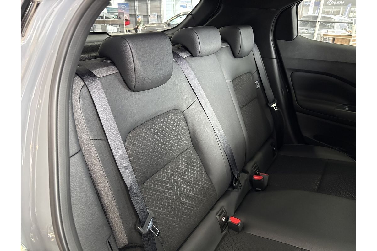 2024 Nissan JUKE ST-L F16