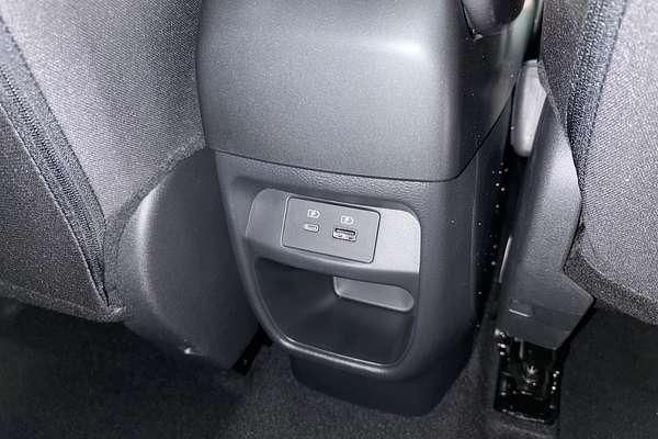 2024 Nissan JUKE ST-L F16