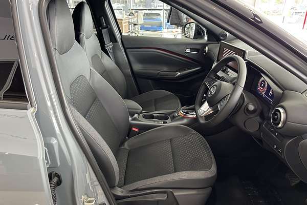 2024 Nissan JUKE ST-L F16