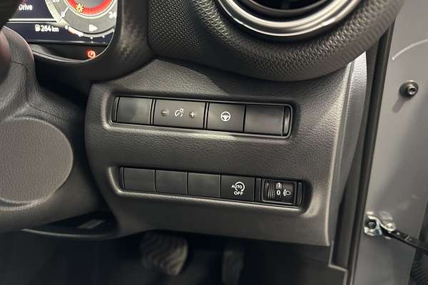 2024 Nissan JUKE ST-L F16