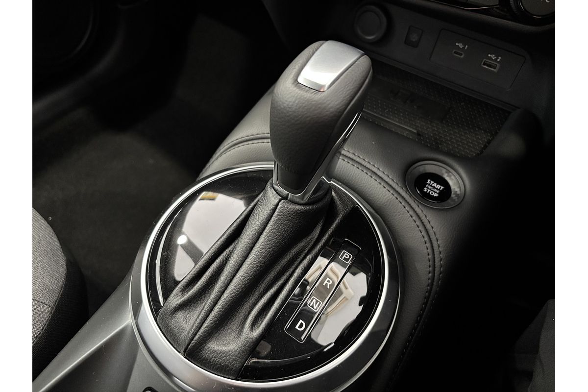 2024 Nissan JUKE ST-L F16