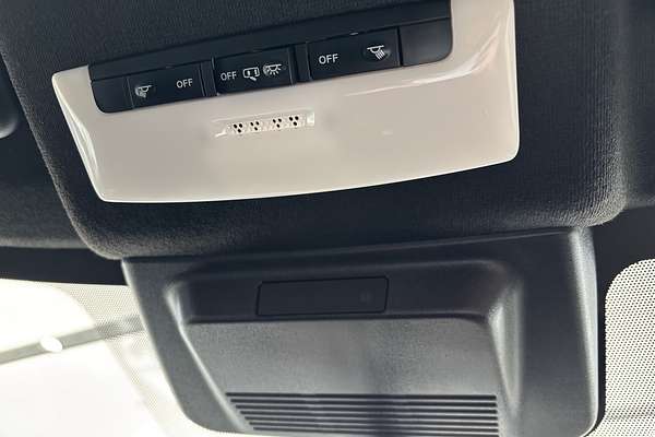 2024 Nissan JUKE ST-L F16