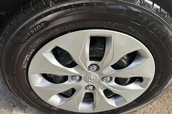 2016 Hyundai Accent Active RB3