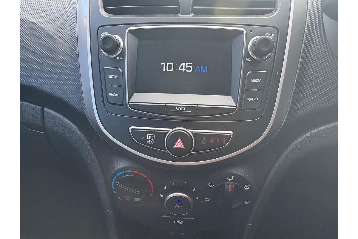 2016 Hyundai Accent Active RB3