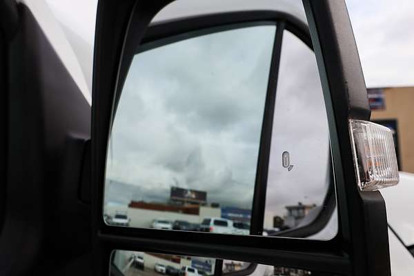 2022 LDV Deliver 9 LWB