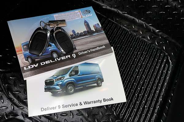 2022 LDV Deliver 9 LWB