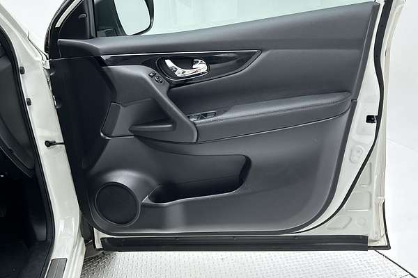 2017 Nissan QASHQAI Ti J11