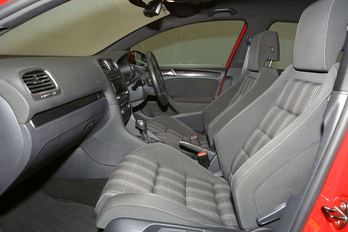 2012 Volkswagen Golf GTD VI