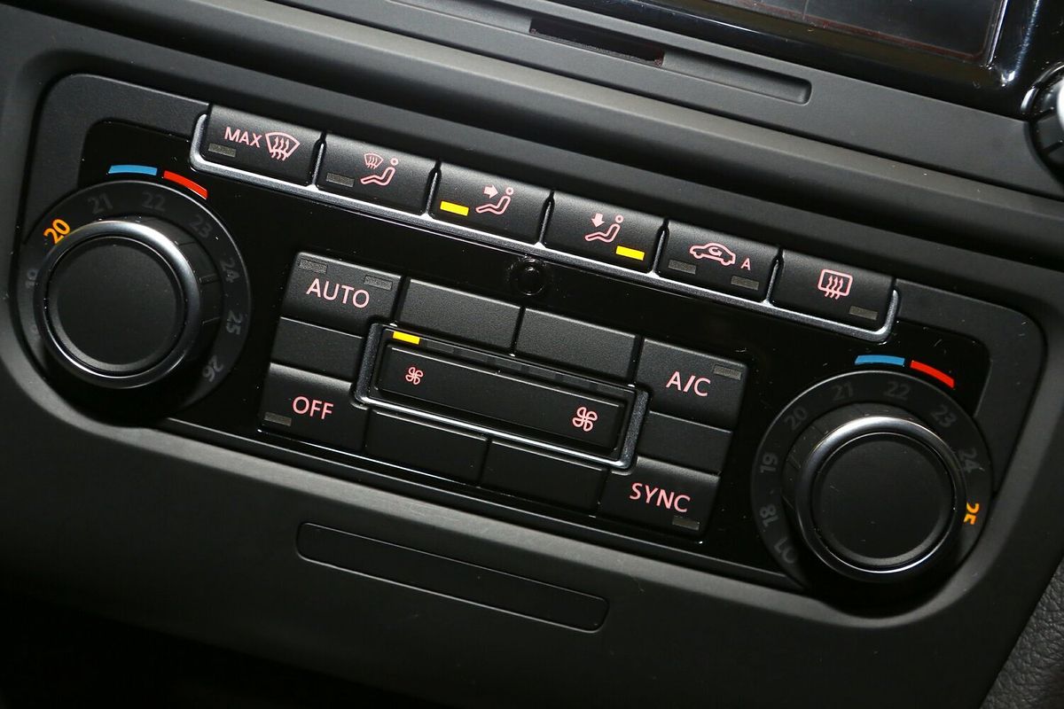 2012 Volkswagen Golf GTD VI