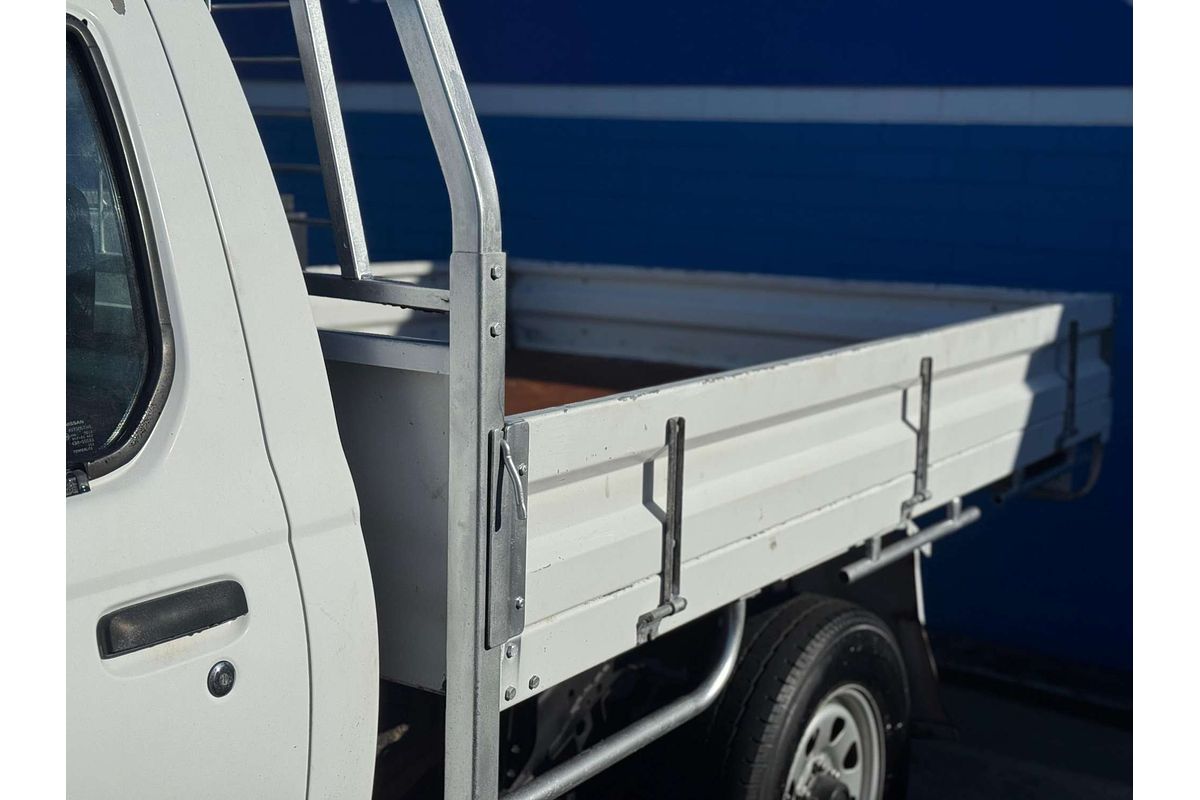 2009 Nissan Navara DX D22 4X4