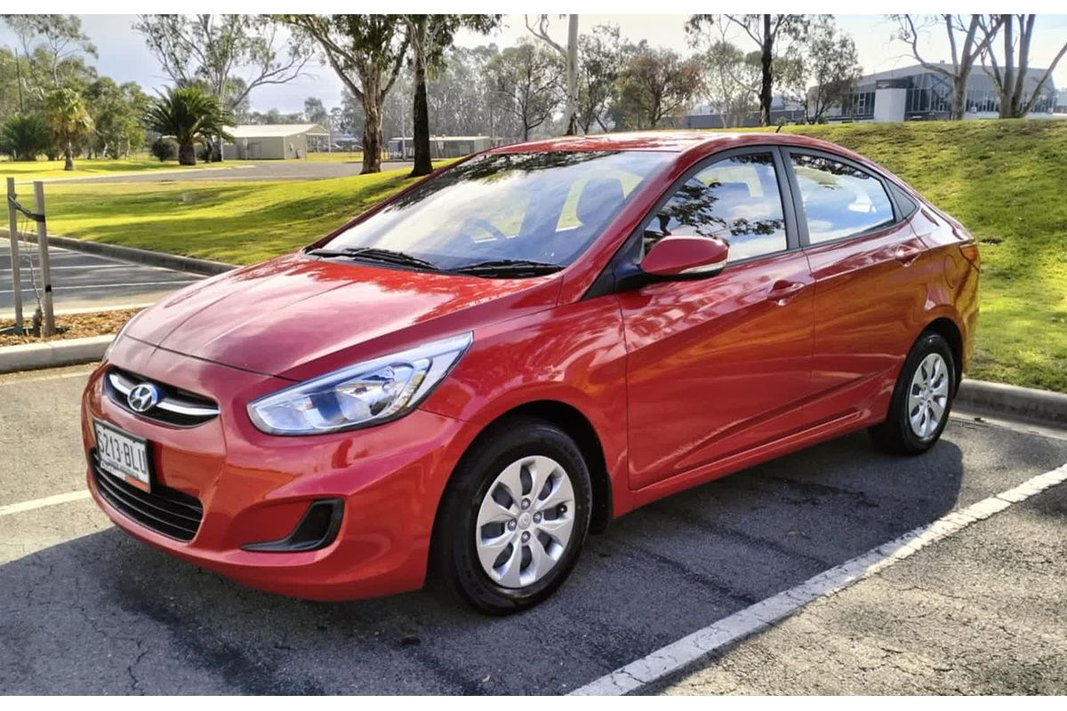 2015 Hyundai Accent Active RB3