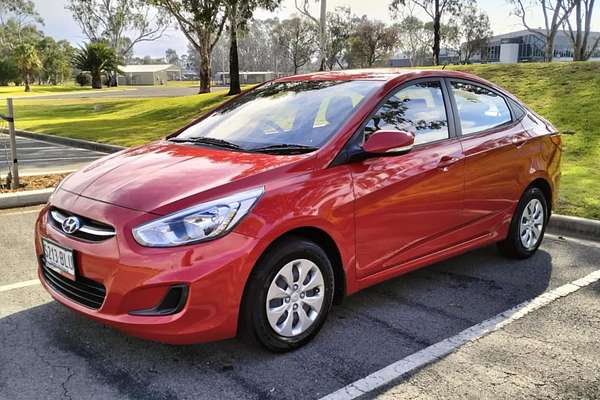 2015 Hyundai Accent Active RB3