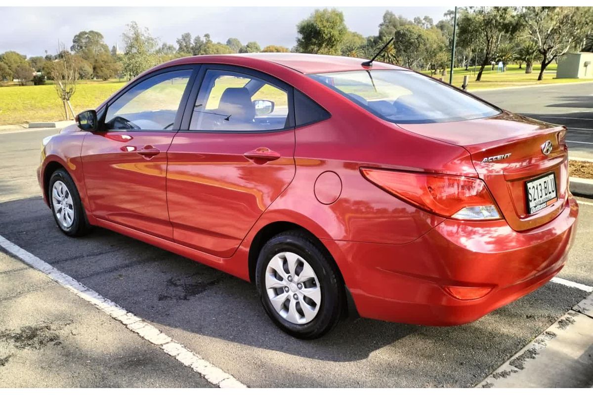 2015 Hyundai Accent Active RB3
