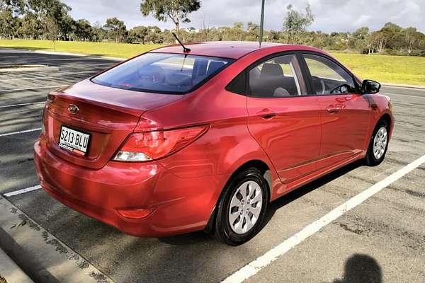 2015 Hyundai Accent Active RB3