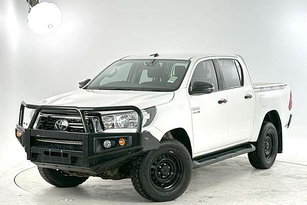 2019 Toyota Hilux SR GUN126R 4X4