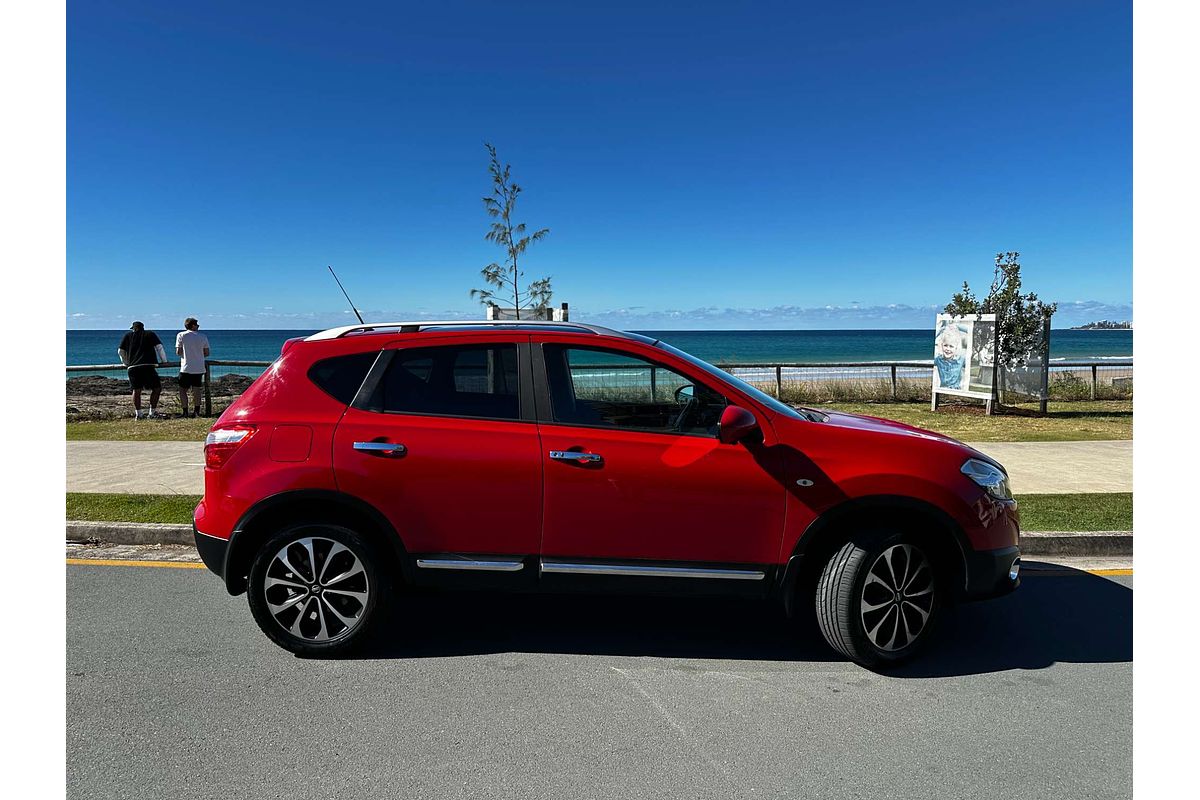 2013 Nissan Dualis Ti-L J10 Series 4