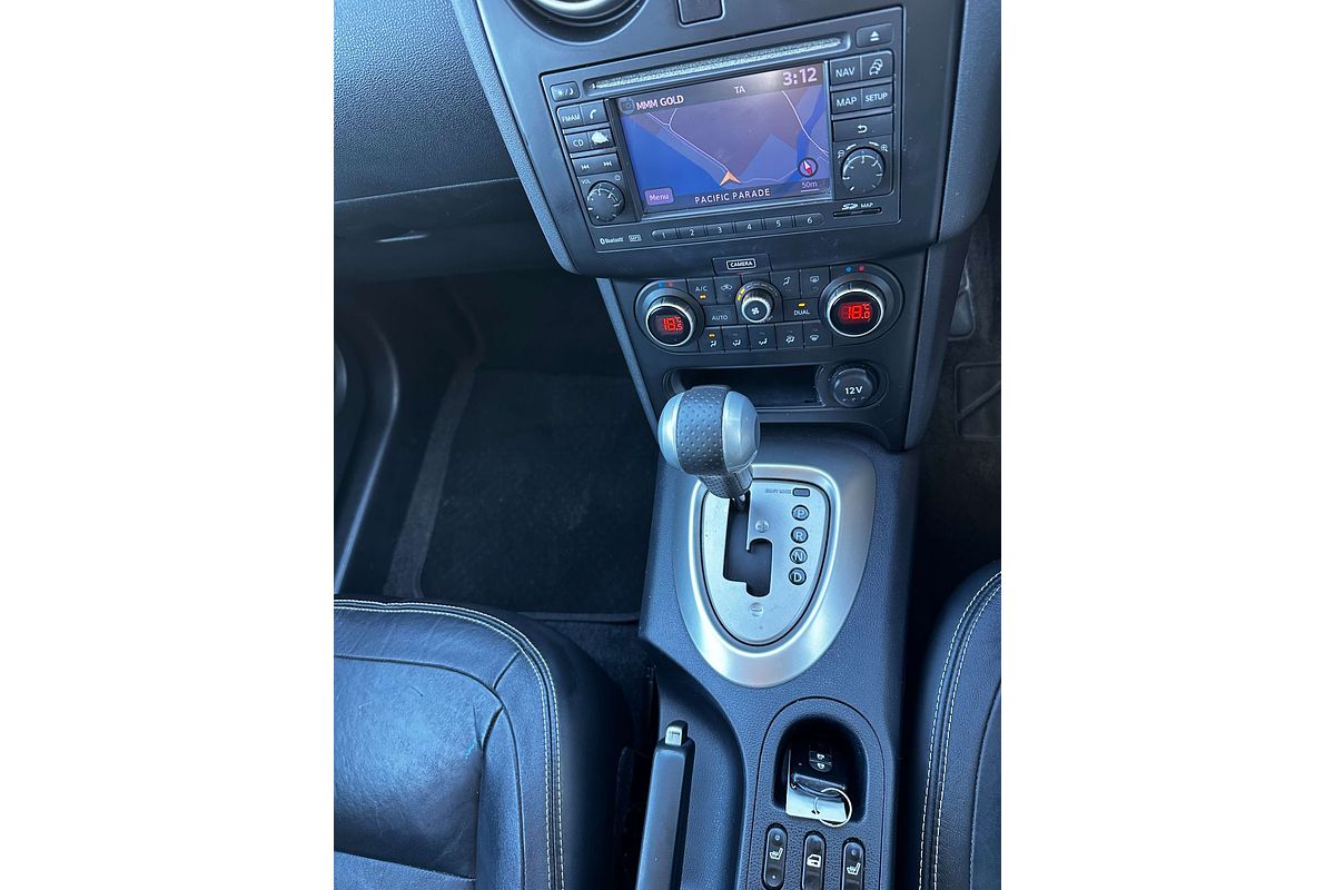 2013 Nissan Dualis Ti-L J10 Series 4