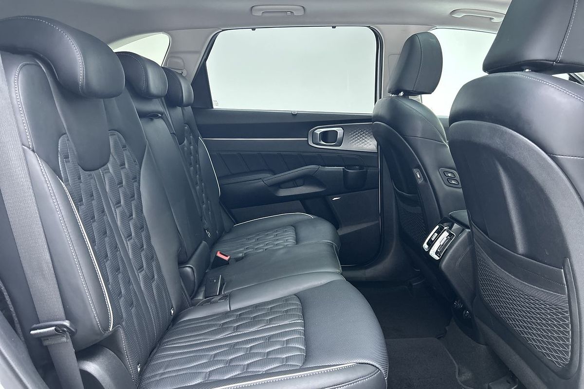 2022 Kia Sorento GT-Line MQ4