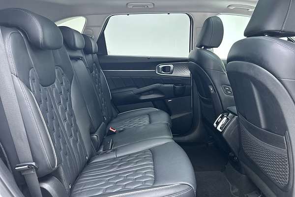 2022 Kia Sorento GT-Line MQ4