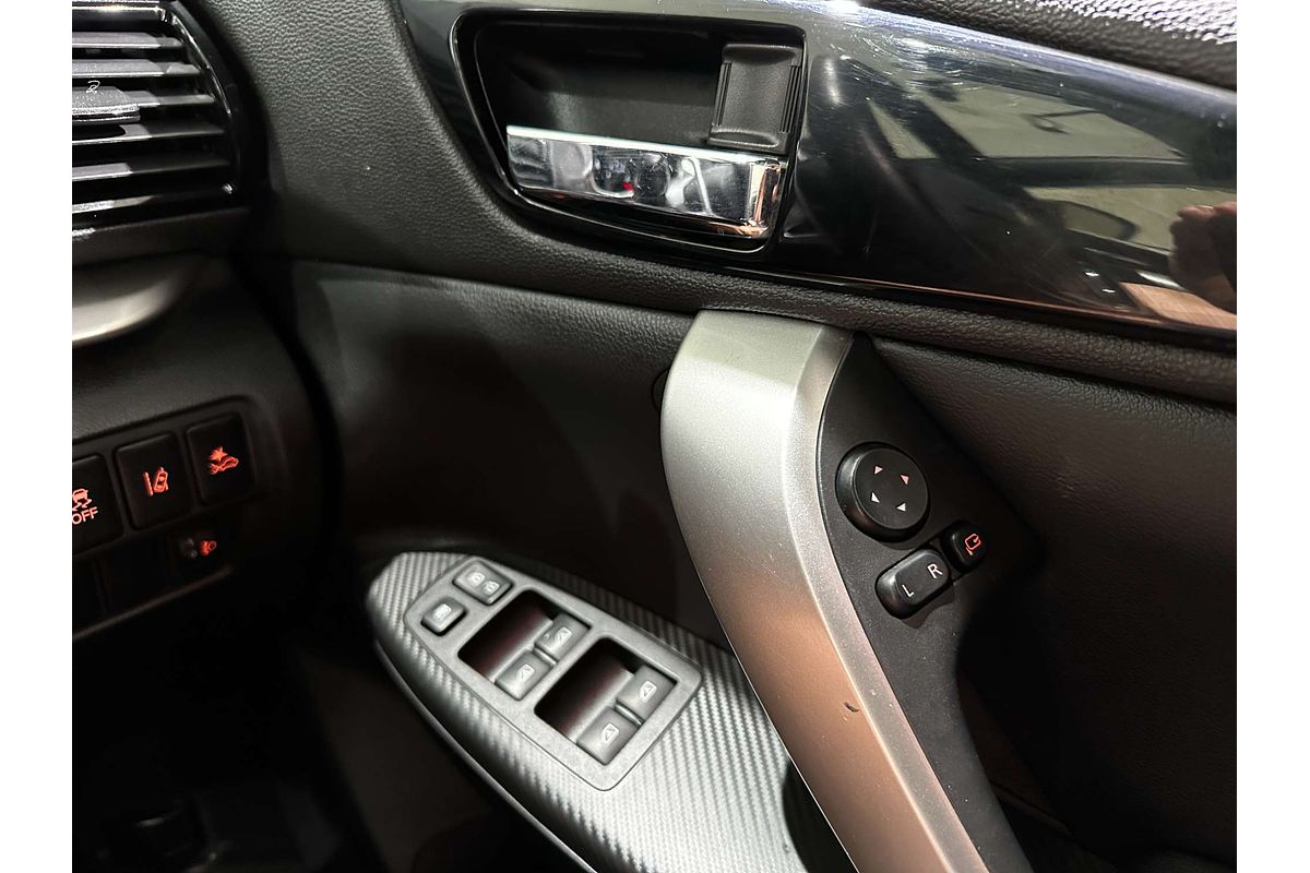 2020 Mitsubishi Eclipse Cross Exceed YB