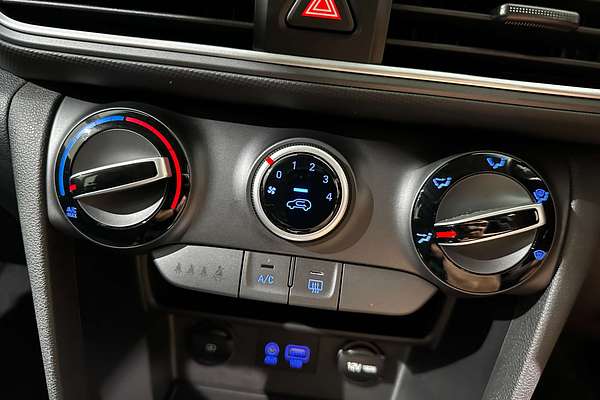 2020 Hyundai Kona Go OS.3