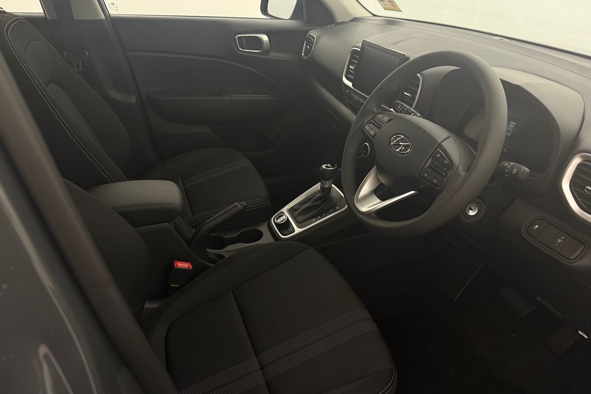 2025 Hyundai Venue QX.V5