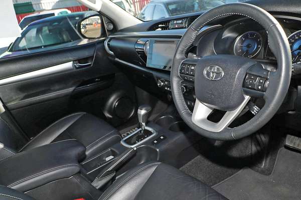 2017 Toyota Hilux SR5 GUN126R 4X4