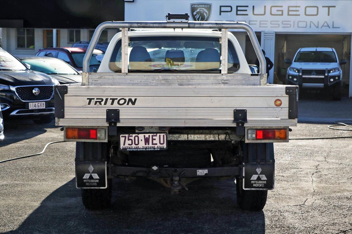 2015 Mitsubishi Triton GLX MQ 4X4