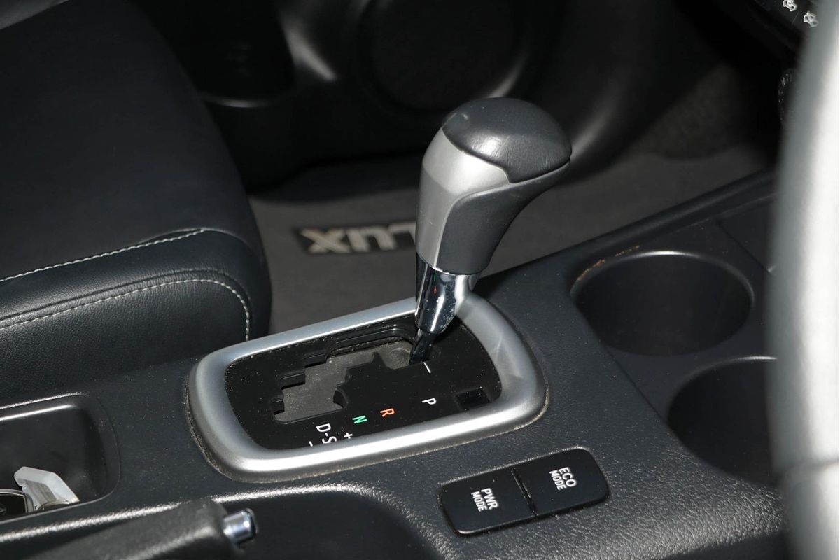 2017 Toyota Hilux SR5 GUN126R 4X4
