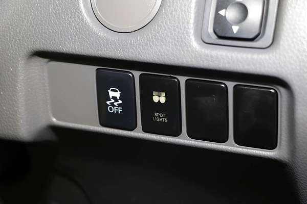 2015 Mitsubishi Triton GLX MQ 4X4