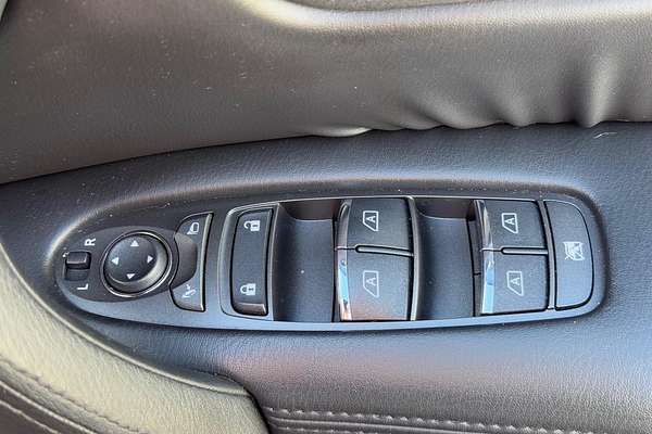 2022 Nissan Patrol Ti Y62