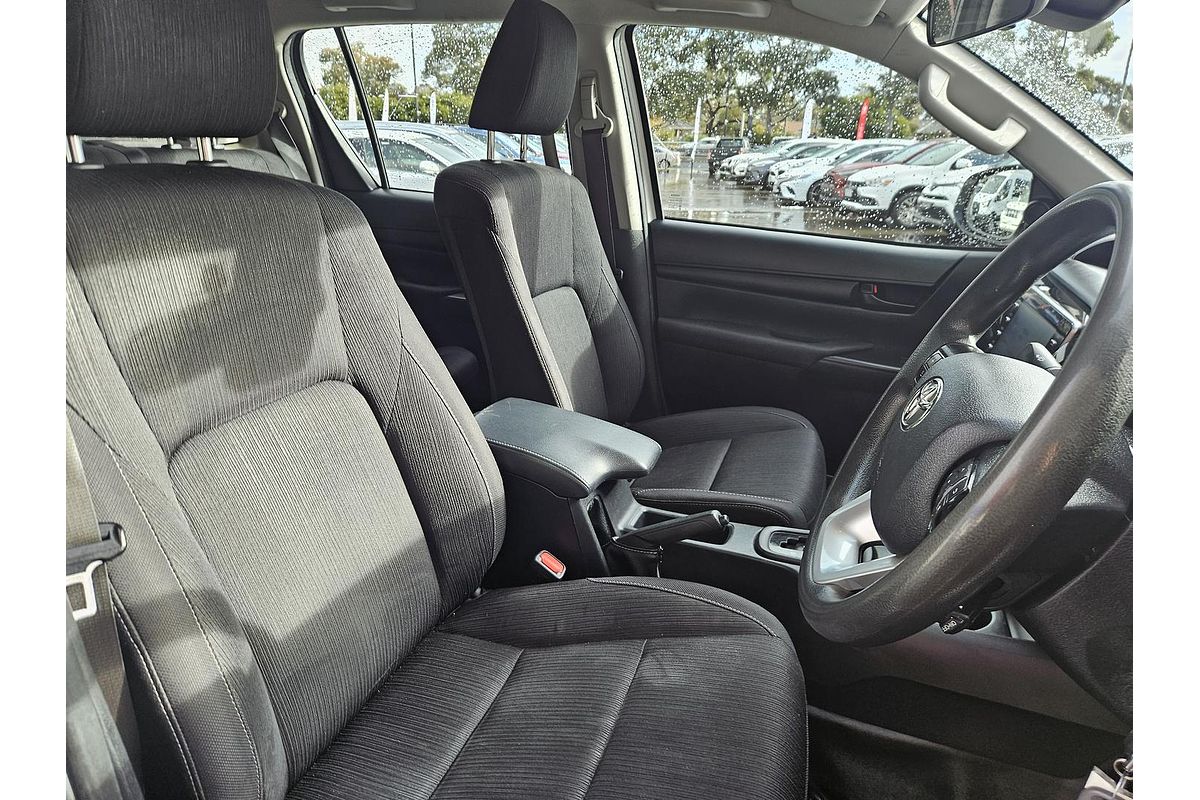 2021 Toyota Hilux SR GUN126R 4X4