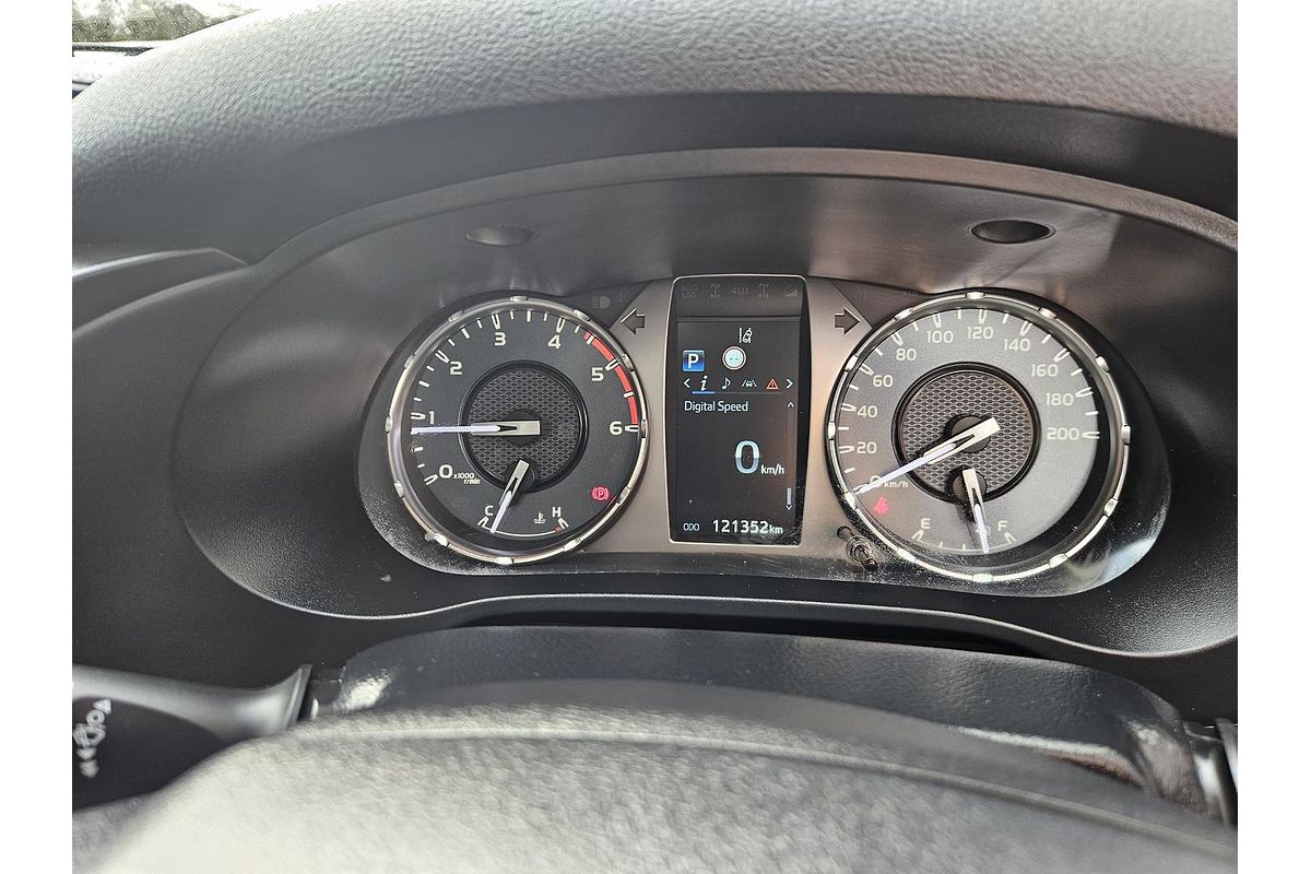 2021 Toyota Hilux SR GUN126R 4X4