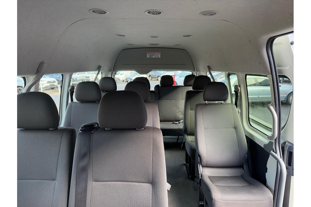 2016 Toyota Hiace Commuter TRH223R
