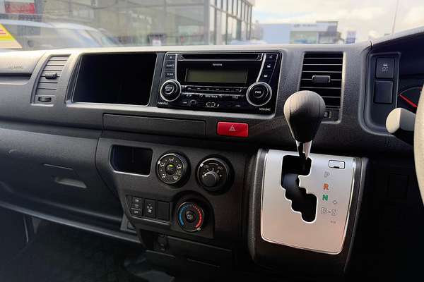 2016 Toyota Hiace Commuter TRH223R