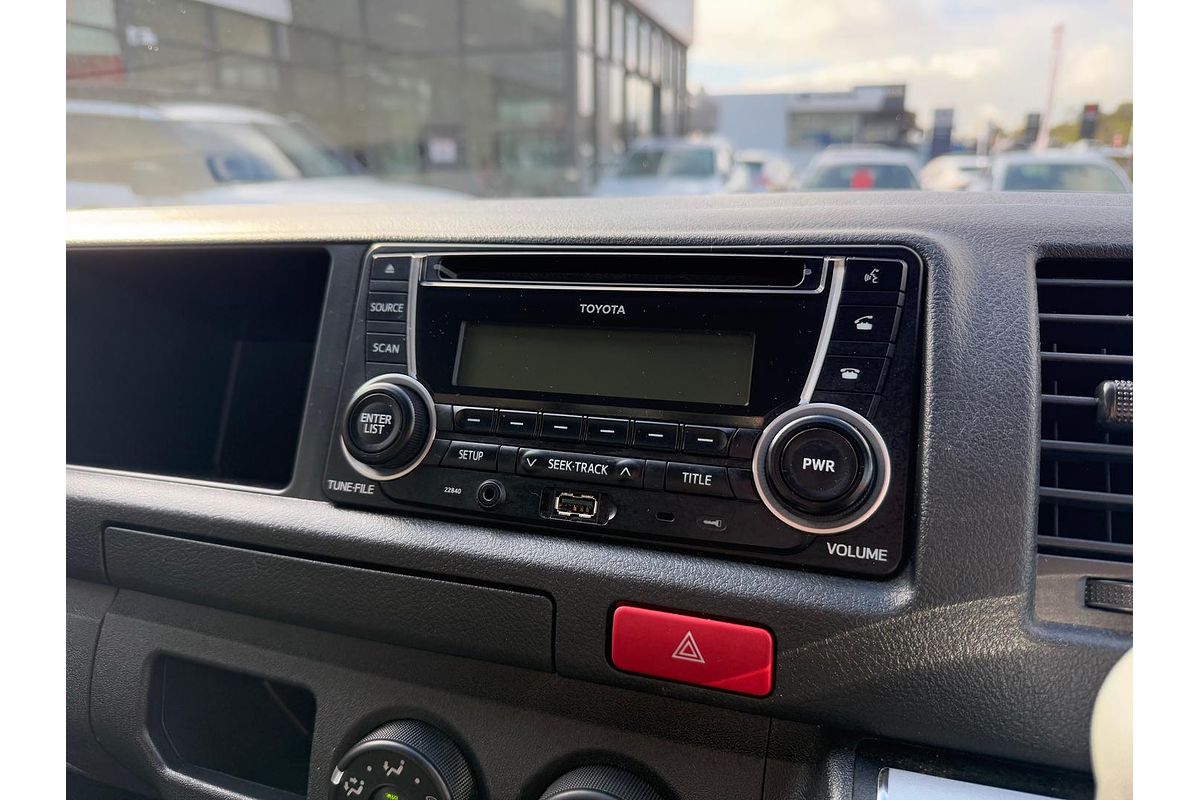 2016 Toyota Hiace Commuter TRH223R