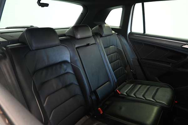 2022 Volkswagen Tiguan 162TSI R-Line 5N