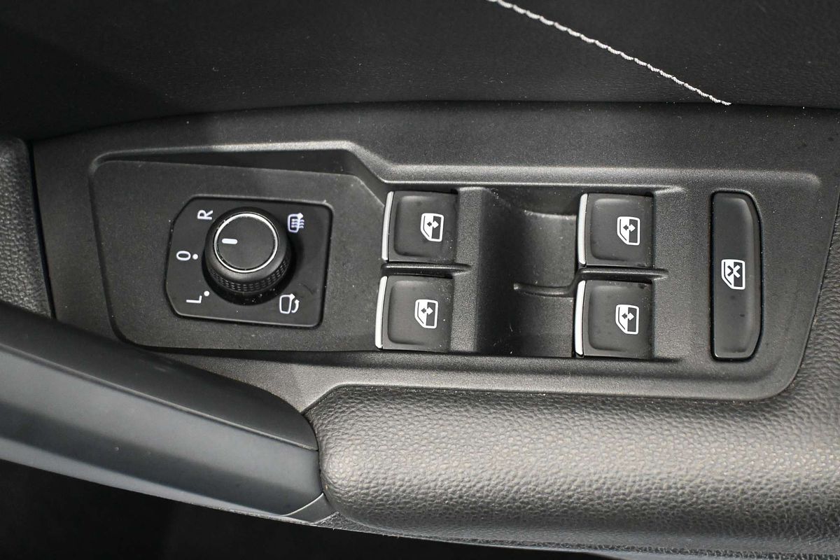 2022 Volkswagen Tiguan 162TSI R-Line 5N