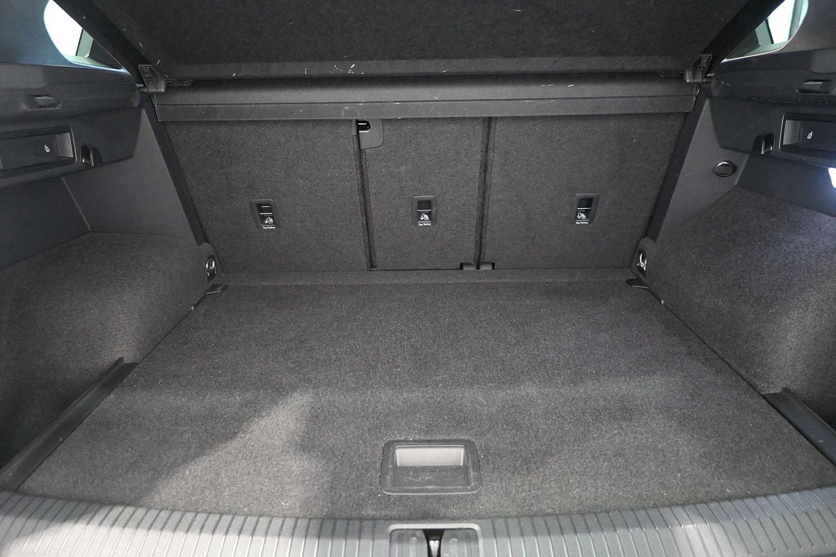 2022 Volkswagen Tiguan 162TSI R-Line 5N