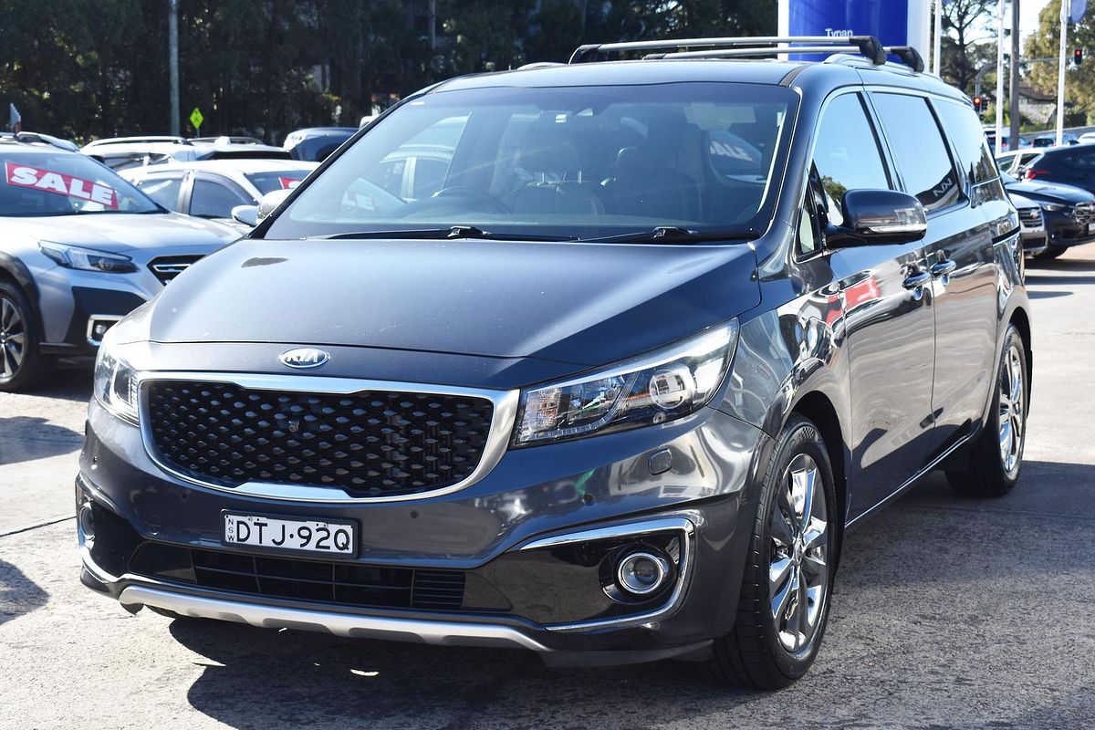 2017 Kia Carnival Platinum YP